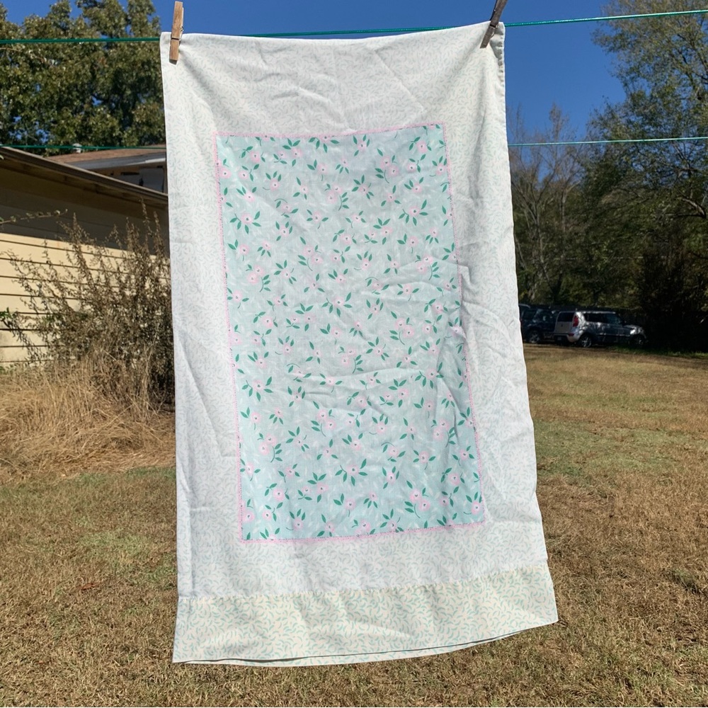 Vintage Ditsy Floral Pastel Colorblock Standard Size Pillowcase
